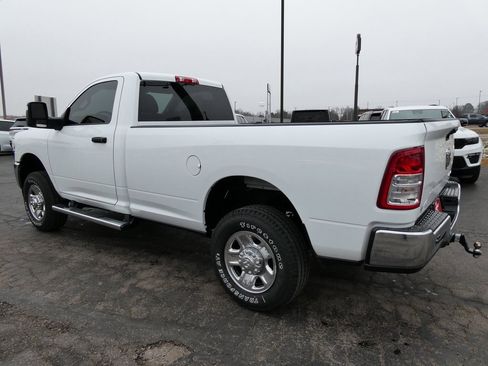 Used 2024 RAM 3500 Tradesman image 7