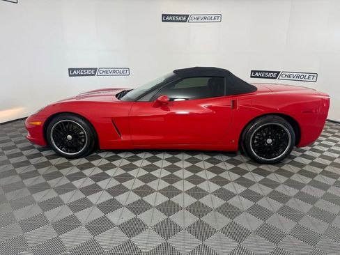 Used 2008 Chevrolet Corvette Convertible w/ Preferred Equipment Group RWD image 27