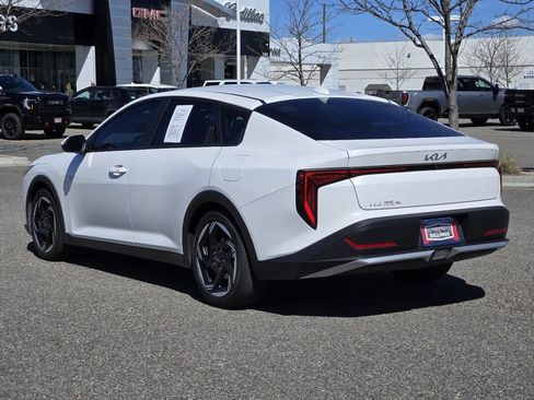 Used 2025 Kia K4 EX image 9