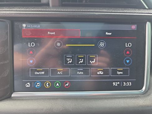 Used 2021 GMC Yukon Denali AWD/4WD image 19