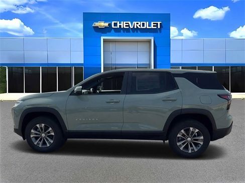 New 2026 Chevrolet Equinox LT w/ Convenience Package II image 6