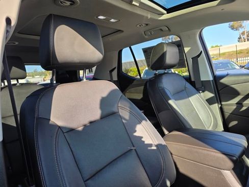 Used 2020 Chevrolet Traverse Premier w/ Redline Edition image 11