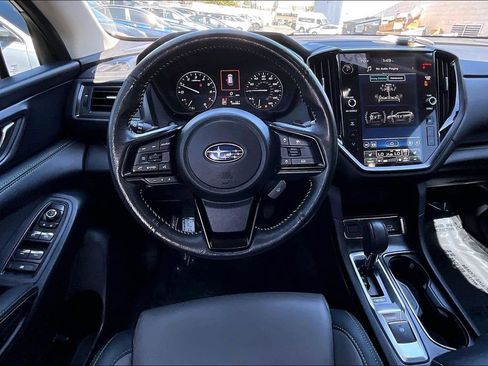 Used 2023 Subaru Ascent Onyx Edition image 7