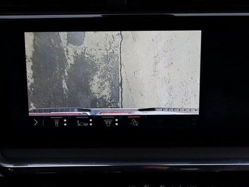 Used 2025 GMC Sierra 3500 Denali w/ Denali Reserve Package image 34