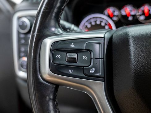 Used 2019 Chevrolet Silverado 1500 LT Trail Boss AWD/4WD image 42