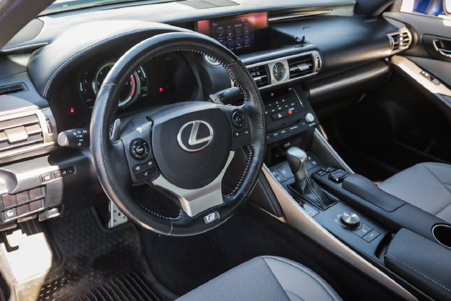 Used 2016 Lexus IS 350 AWD w/ F Sport Package image 59