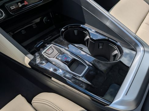 New 2026 Audi Q5 Prestige AWD/4WD image 11