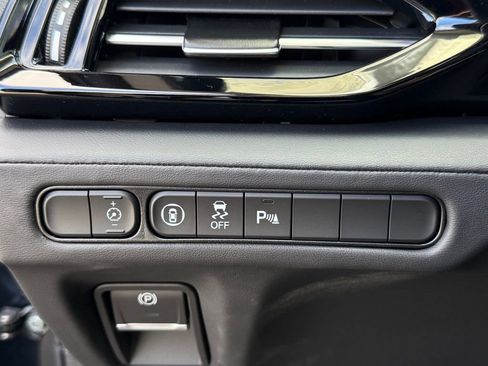 Certified 2025 Acura MDX w/ Technology Package image 31