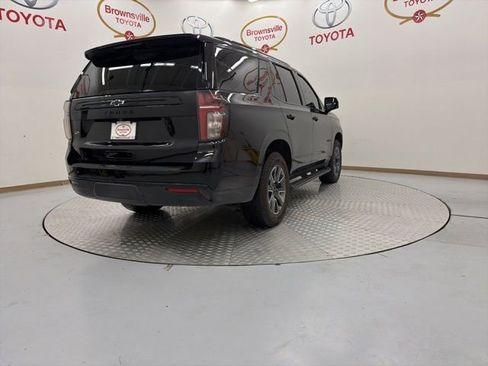 Used 2023 Chevrolet Tahoe Z71 w/ Luxury Package AWD/4WD image 8