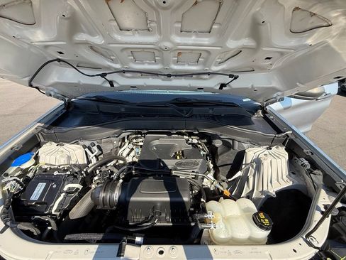 Used 2020 Ford Explorer 2WD image 33