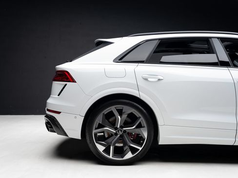 Used 2023 Audi RS Q8 AWD/4WD image 38