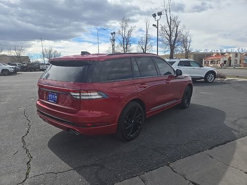 Used 2025 Lincoln Aviator Reserve w/ Equipment Group 201A image 5