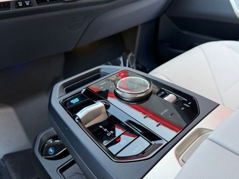 Used 2023 BMW iX xDrive50 w/ Sport Package image 24