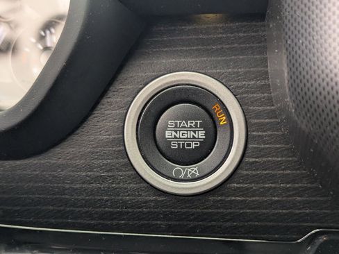 Used 2022 RAM 2500 Limited image 23