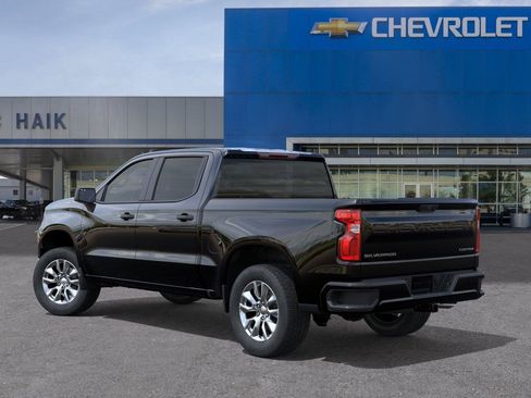 New 2026 Chevrolet Silverado 1500 Custom RWD image 3