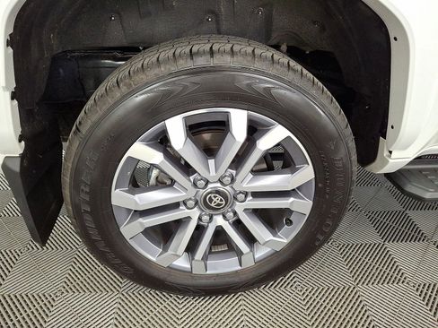 Used 2025 Toyota 4Runner Limited w/ Tow Technology Package image 27