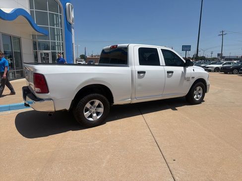 Used 2022 RAM 1500 Classic SLT w/ Trailer Tow Group RWD image 14