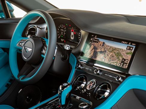 Used 2025 Bentley Continental GT Speed image 29