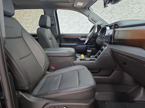 Used 2023 GMC Sierra 1500 Denali w/ Denali Reserve Package image 13