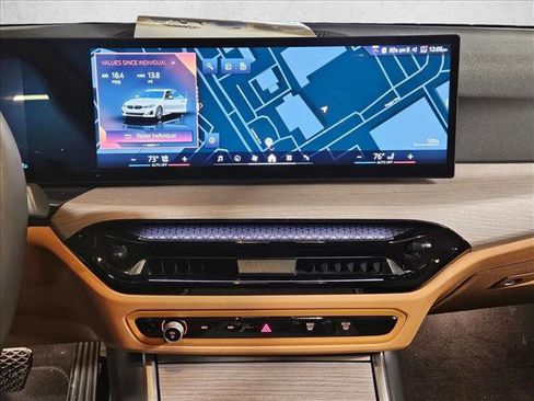 Certified 2025 BMW 330i Sedan w/ Convenience Package image 16