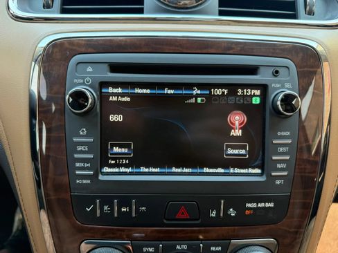 Used 2017 Buick Enclave Leather w/ Enclave Sport Touring Edition AWD/4WD image 37