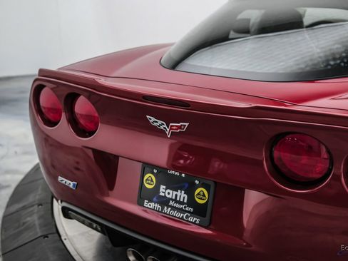Used 2010 Chevrolet Corvette ZR1 w/ Preferred Equipment Group RWD image 15