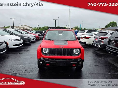 Used 2020 Jeep Renegade Trailhawk w/ Cold Weather Group AWD/4WD image 2