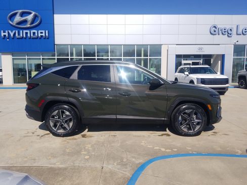 New 2026 Hyundai Tucson SEL FWD image 8