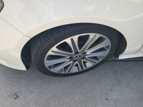 Used 2018 Mercedes-Benz CLA 250 image 3