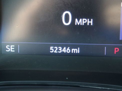 Used 2022 Buick Encore GX Select image 32