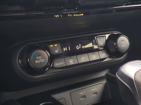 New 2026 Nissan Kicks SV image 25