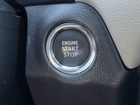 Used 2025 Toyota RAV4 Limited w/ Advanced Technology Package image 38