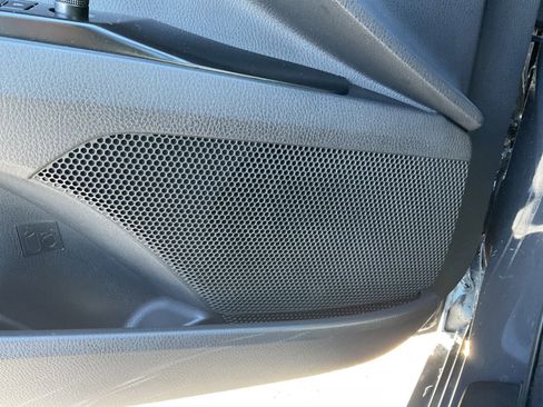 Used 2025 Toyota Camry SE image 30