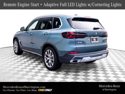 Used 2024 BMW X5 xDrive40i w/ Premium Package AWD/4WD image 3