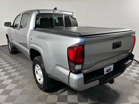 Certified 2022 Toyota Tacoma SR image 7
