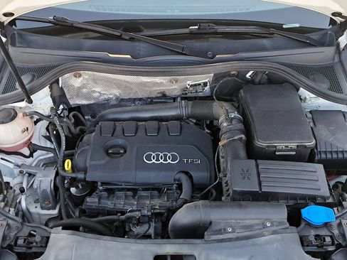 Used 2018 Audi Q3 2.0T Premium Plus w/ S Line Competition Package AWD/4WD image 10