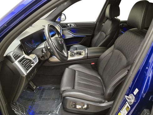 Used 2024 BMW ALPINA XB7 image 17