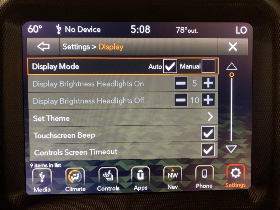 Used 2021 Jeep Gladiator Mojave AWD/4WD image 31