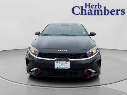 Used 2023 Kia Forte GT-Line image 2