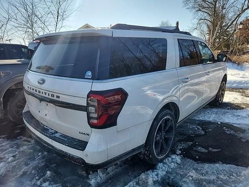 Certified 2022 Ford Expedition Max Limited image 4