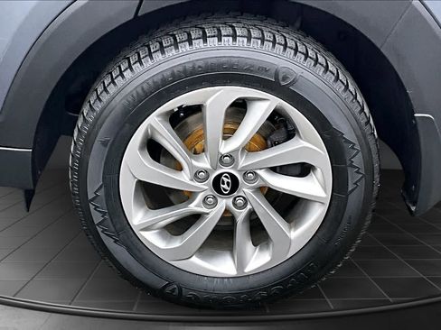 Used 2017 Hyundai Tucson SE image 36