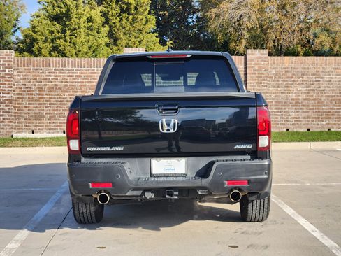 Certified 2022 Honda Ridgeline Black Edition image 7