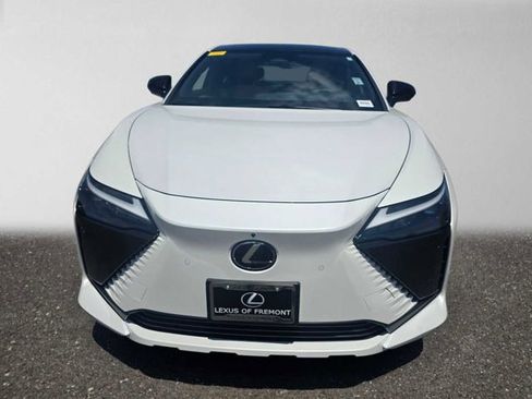 Certified 2024 Lexus RZ 450e Premium w/ Technology Package AWD/4WD image 8