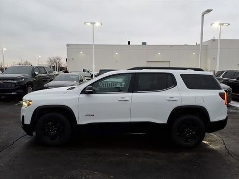 Used 2023 GMC Acadia AT4 w/ Technology Package image 10