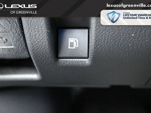 Used 2025 Toyota Grand Highlander AWD image 15