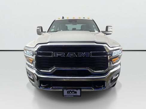 New 2026 RAM 5500 Tradesman w/ Chrome Appearance Group AWD/4WD image 8