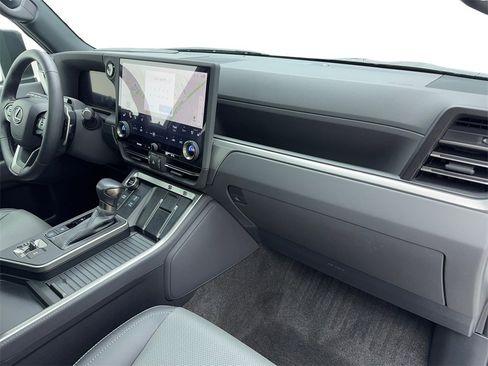 Used 2024 Lexus GX 550 550 Premium NAV,CAM,SUNROOF,CL image 42