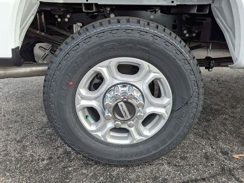 New 2026 Ford F350 XLT image 5