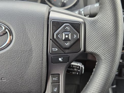 Used 2021 Toyota Tacoma TRD Pro AWD/4WD image 23