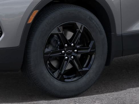 New 2026 Chevrolet Blazer LT w/ Convenience Package FWD image 9